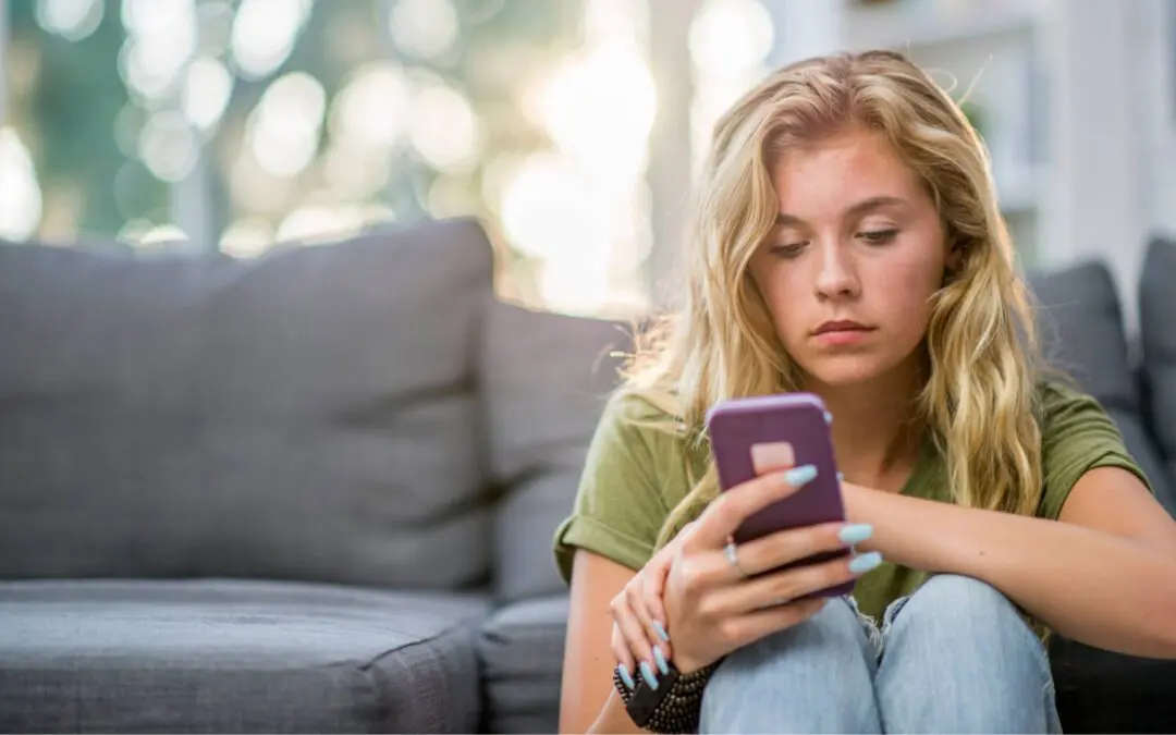 Feeling Pressured by Influencers? Here’s How to Take Control