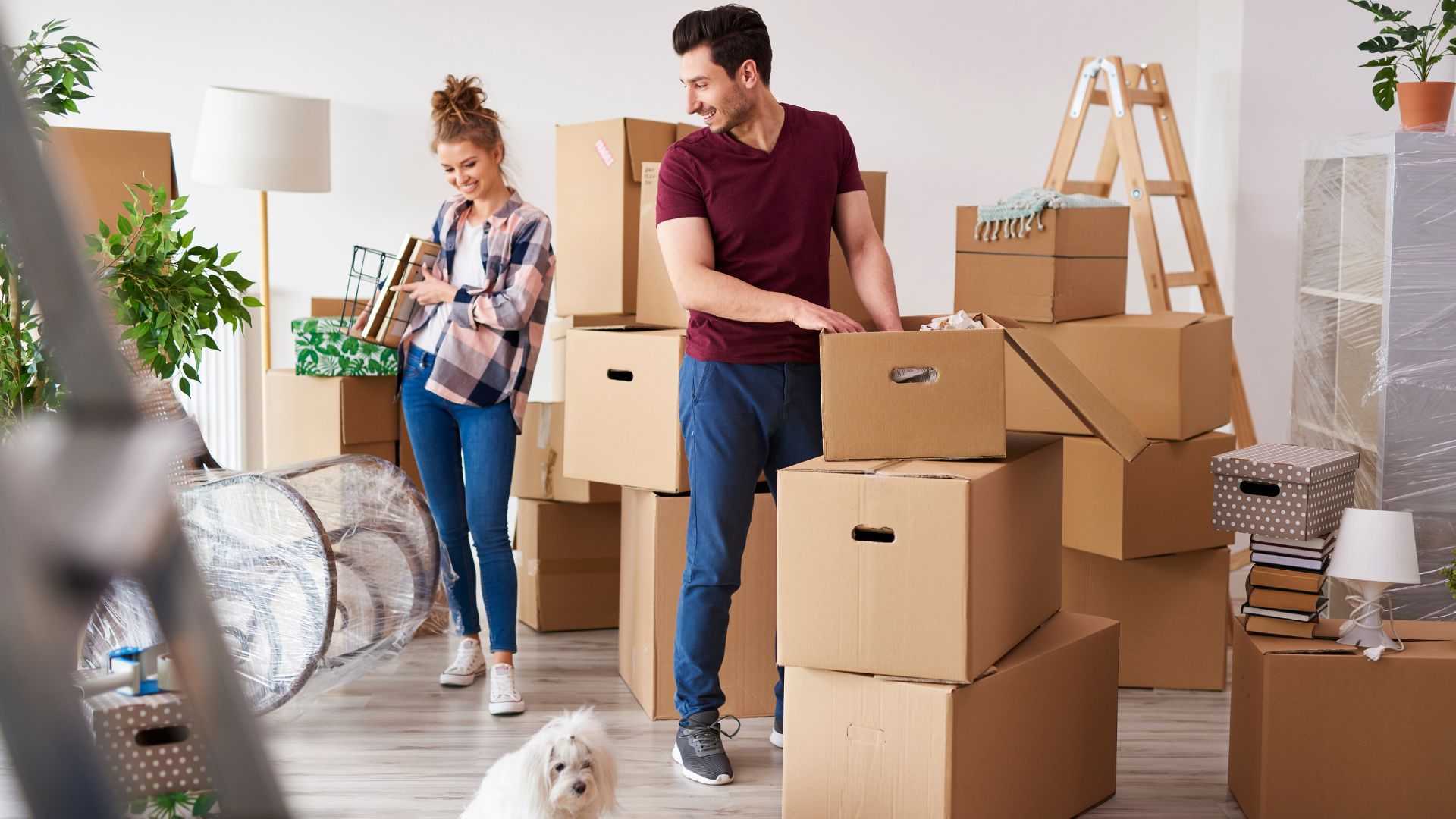 Avoid-These-Moving-Mistakes Moving Soon? Avoid These Common (and Costly) Mistakes